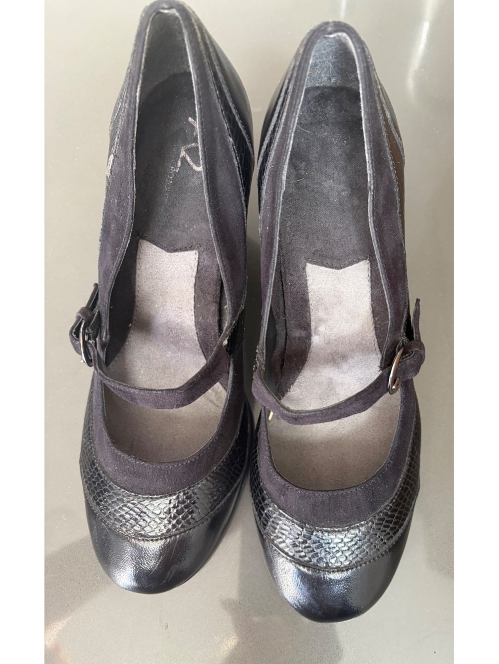 Black Mary Jane Heels with Faux Leather and Suede Accents, Size 7